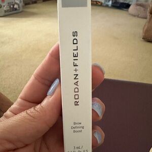 Rodan + Fields Brow Defining Boost - Black